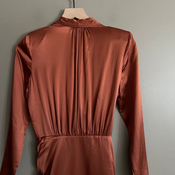 NWT Veronica Beard Agatha Wrap Dress in Cognac Size 2 Brown Silky Satin Ruched - Picture 12 of 16
